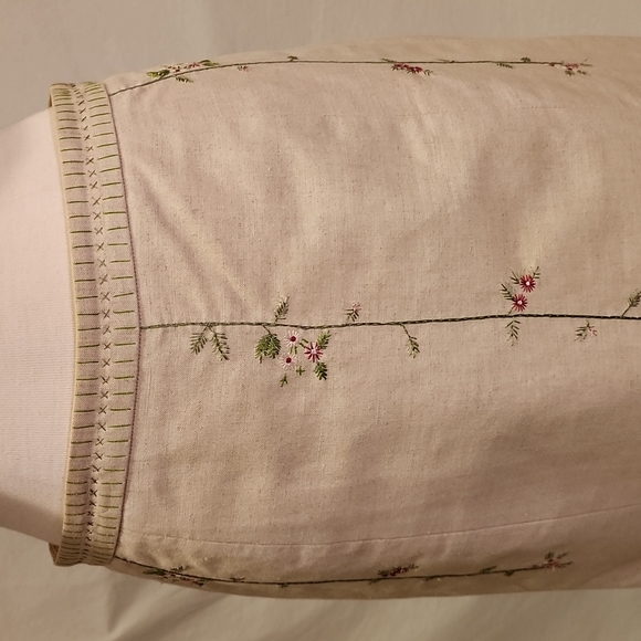 BCBGMaxAzria Collection Linen Skirt with Embroidery and Stitching Detail - Picture 6 of 11